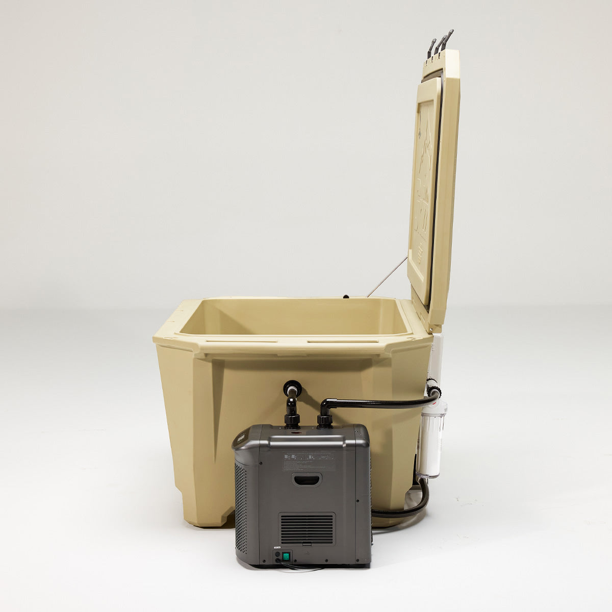 The Wide Grizzly 450 Cold Plunge Tub - 1/4 Horsepower - Tan